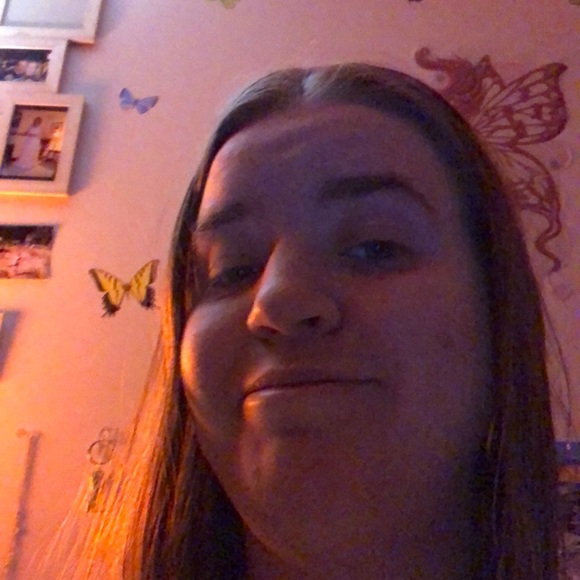 Meet your Posher, Vicky - Picture 1 of 1